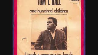 One hundred children / Tom T. Hall.