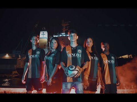 Manesi - ARANCIONEROVERDE (Prod. IlDighi) OFFICIAL VIDEO