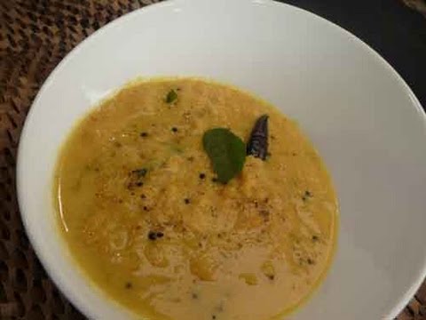 Pulissery - Sweet Mango Curry Recipe | Show Me The Curry