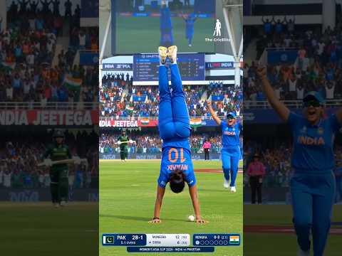 Woman Fielder Takes an Incredible Catch... Then Does a Handstand 😱🏏 #cricket #asiacup #shorts