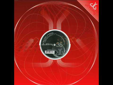 Mauro Picotto Vs. Nelly Furtado - Love It Right (Digital Habibi Bootleg)