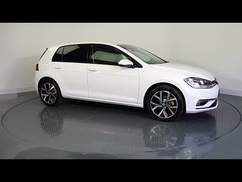 191D19728 - 2019 Volkswagen Golf COMFORTLINE 1.6TDI M5F 5DR 115HP 5 23,945