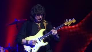 Rainbow - Mistreated - Live in Prague 2018