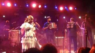 Quantic Y Su Combo Barbaro - La Murga De Panama - Live Cabaret Sauvage, Paris, 170710