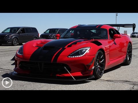 WRR TV: 2016 Dodge Viper ACR Hot Lap at Willow Springs International Raceway