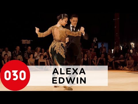 Alexa Yepes and Edwin Espinosa – El olivo