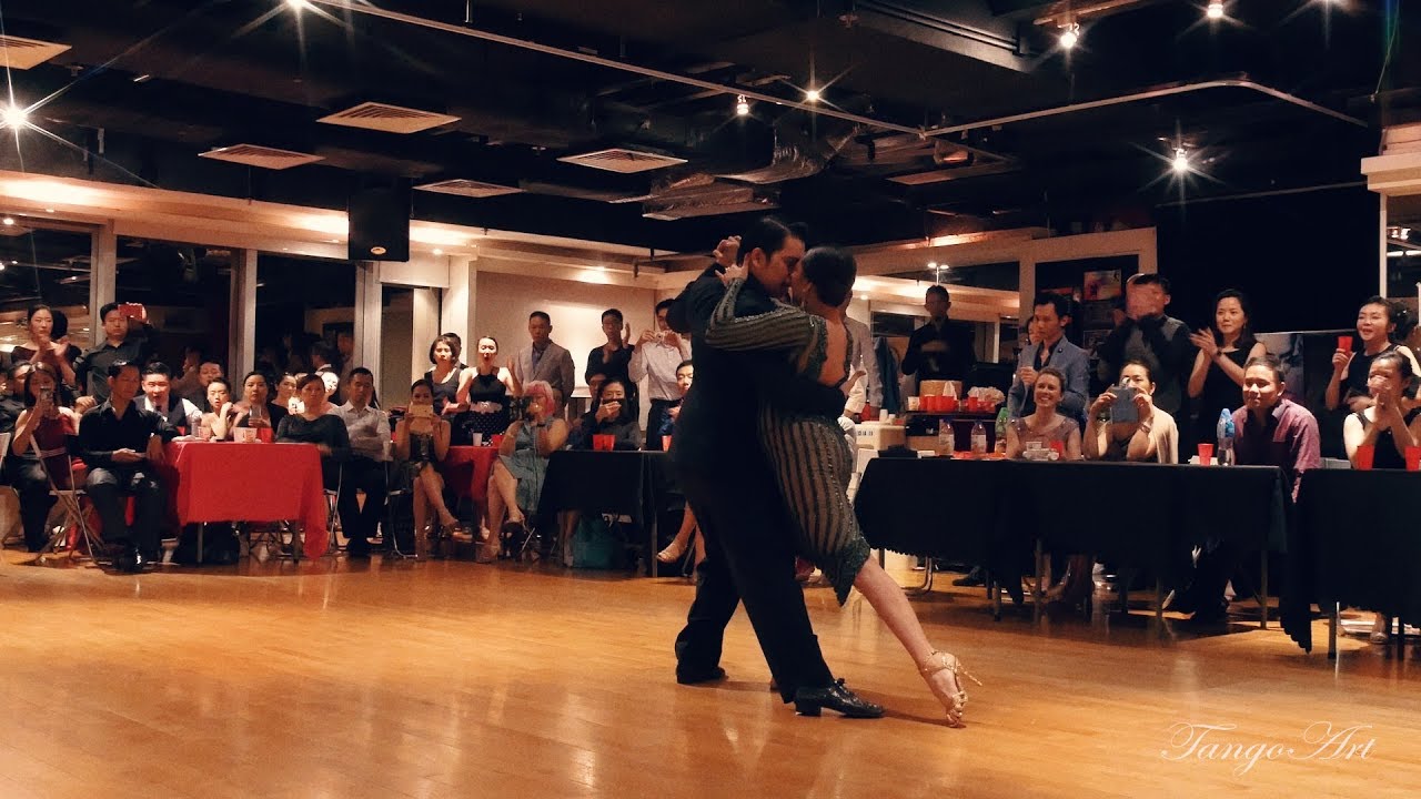 Amelia Rambe & Ferrol Matthew, Tango Xtreme “Champions Milonga”, Quedémonos Aquí
