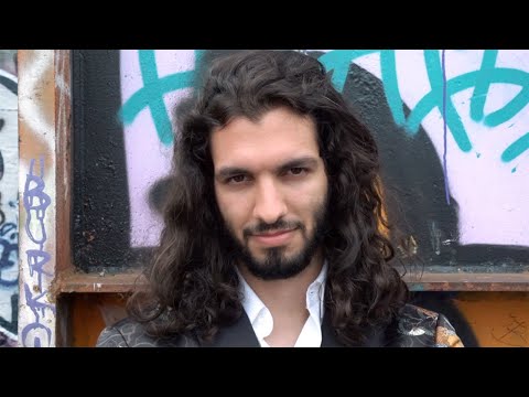 ITALIAN ARTISTS: Queen - Another One Bites The Dust (Trailer)