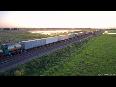 4MA5 Pacific National Container Train At Gheringhap (19/10/2022) - PoathTV Australian Railways