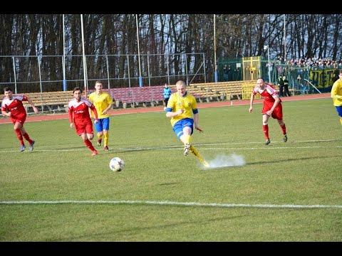Bramki: Jarota Hotel Jarocin - Elana Toruń 1:2 (0:1)
