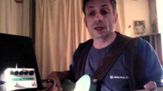 Video thumbnail for Red Witch Pentavocal Tremolo pedal review by rocknrollvintage