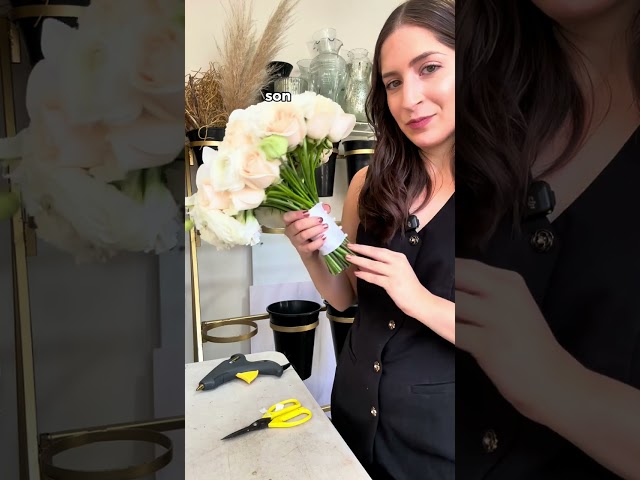 Vídeo relacionado con Cinta de Raso PúRpura 10mm x 22Metros, Cintas de Tela para Envolver regalos, Ramos de flores, Manualidades y Decoración de Fiestas de Boda
