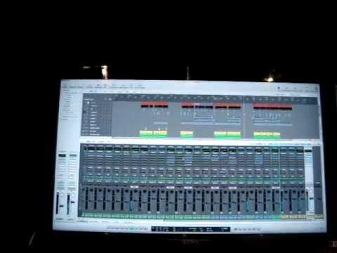 Lucky Hz & Clufe - Glitch Hoppi @Studio BH  "mixing final track"