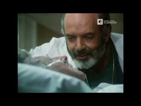 TRAPPER JOHN M D   S1E1  The Pilot aka 'New Day'