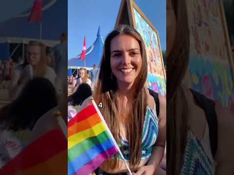 summer or winter ?! 🫶🏻 #lesbian #gay #shorts #lgbt #comingout #queer