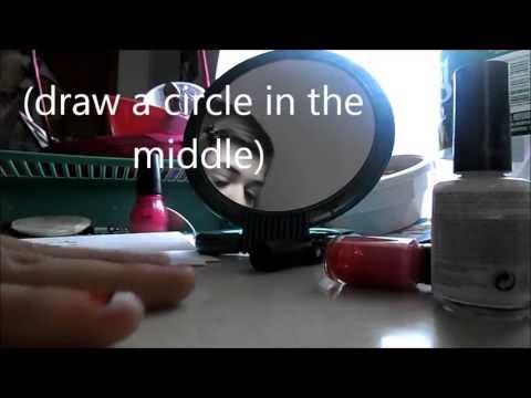 How to: Pokéball Nails