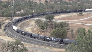 preview picture of video 'Trains - Tehachapi, California, USA - 2013'