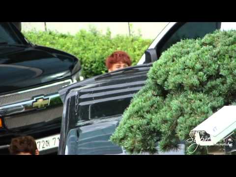 [Fancam] 110807 BEAST Dongwoon leaving Inkigayo