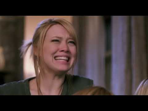 Official trailer still for The Perfect Man (2005): Heather Locklear and Hilary Duff against a soft-focus NYC backdrop, hinting at pop-leaning, romantic soundtrack choices