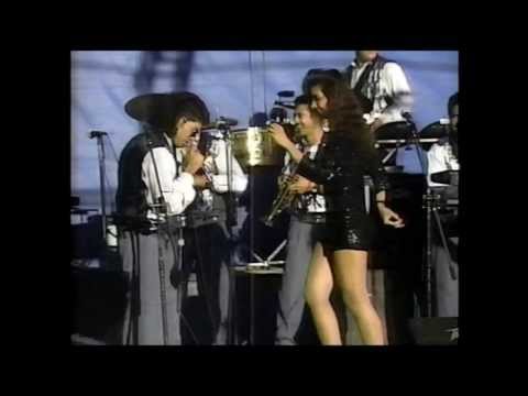 Musica de El Salvador -La cincuéyuca (en vivo) - Los Caballeros del Sabor