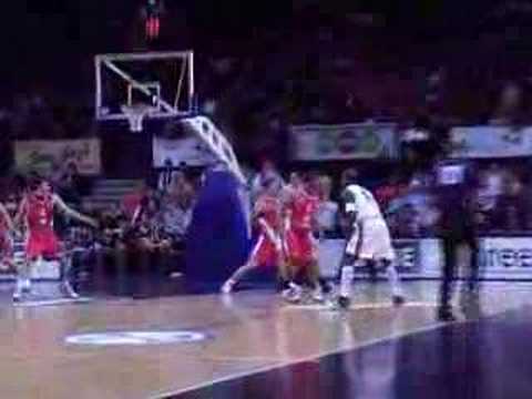 14 15-01-08 BCO-Nymburk - Chris Mc BOOOOOOOOOOOOOOOOOOOOOOOM