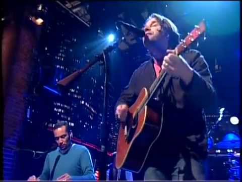 Tom Freund ft. Ben Harper - Collapsible Plans (Sugar) - Last call with carson Daly