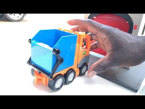 Garbage Truck  goes through the car wash  Assembly & Building Car parking Garage Toys For Children Video