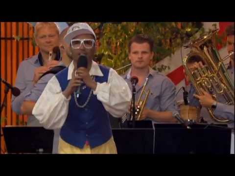 Sean Banan feat Kalle Moraeus - Kallsång Live Allsång På Skansen 2013