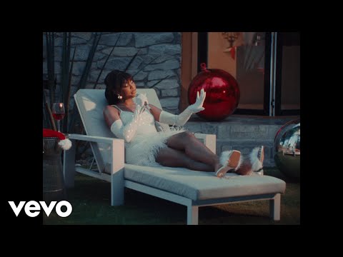 Coco Jones - Santa Is Me