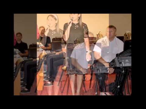 Andrea Sofron- Dragostea-i cerul senin