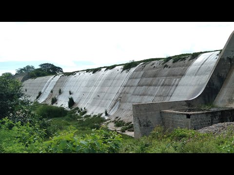 BARRAGEM DE BROTAS AFOGADOS DA INGAZEIRA PERNAMBUCO VERTENDO