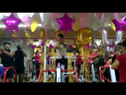 2°Aniversario de Studio G11(Aarón,Meli, Sofía, Pichardo)