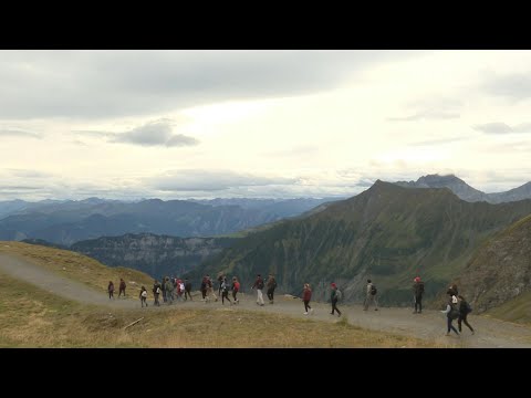 Swiss hold high-altitude wake for lost glacier | AFP