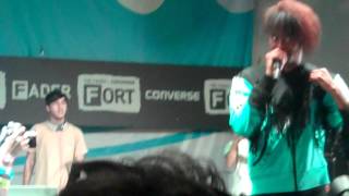 [phlipcam video] Danny Brown &quot;Radio Song&quot; + &quot;Lie4&quot; @ Fader Fort