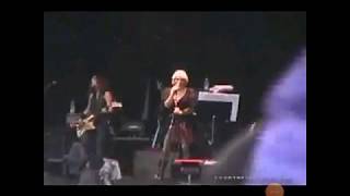 Courtney Love - I&#39;ll Do Anything (LIVE Japan 2004)
