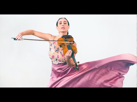 QART - Roberta Violinist & Dj