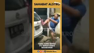Download lagu Bapak-bapak tendang mobil tetangga sampai penyok karena parkir sembarangan mp3 Download lagu Bapak-bapak tendang mobil tetangga sampai penyok karena parkir sembarangan mp3