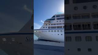 Oceania Sirena docked in Madeira #oceaniacruises #madeira #cruiseship