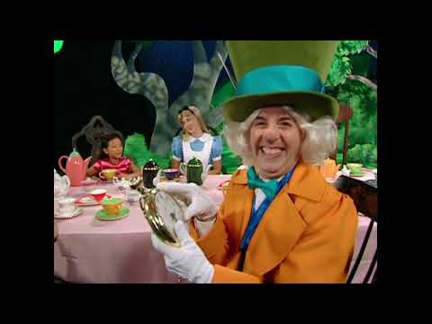 Alice In Wonderland: Masterpiece Edition - Interactive Feature - Virtual Wonderland Party