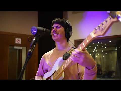 Frutal - Cisne Elocuente en ARTEFACTO ESTUDIO