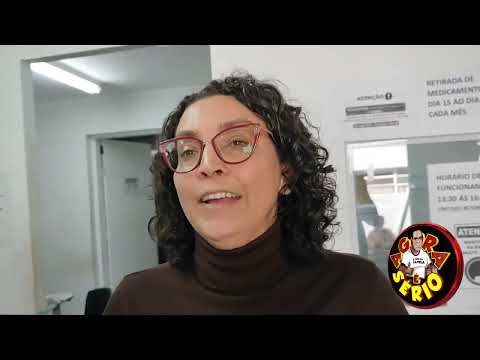 FARMACÊUTICA ELIZANDRA EXPLICA SOBRE A CONFUSÃO POR SENHAS PARA RETIRAR MEDICAMENTOS GOVERNO AYRES SCORSATTO