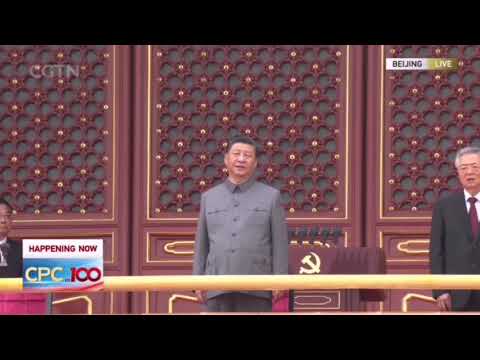 Xi Jinping e os camaradas chineses cantam A Internacional (01/07/2021)