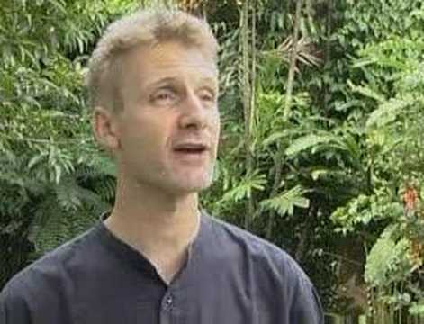 GIANT KILLER RAT FOUND IN INDONESIA