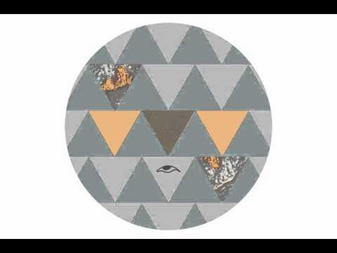 VQ005 B2 Pillow Talk - Love Makes Parks