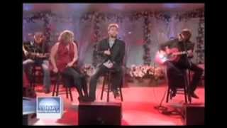 LADY ANTEBELLUM   Baby, It&#39;s Cold Outside