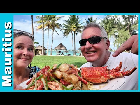 Lobster lunch with sea views | Beach Kitchen in Grand Baie, Mauritius