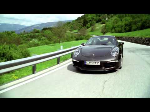 The new 911 Carrera 4
