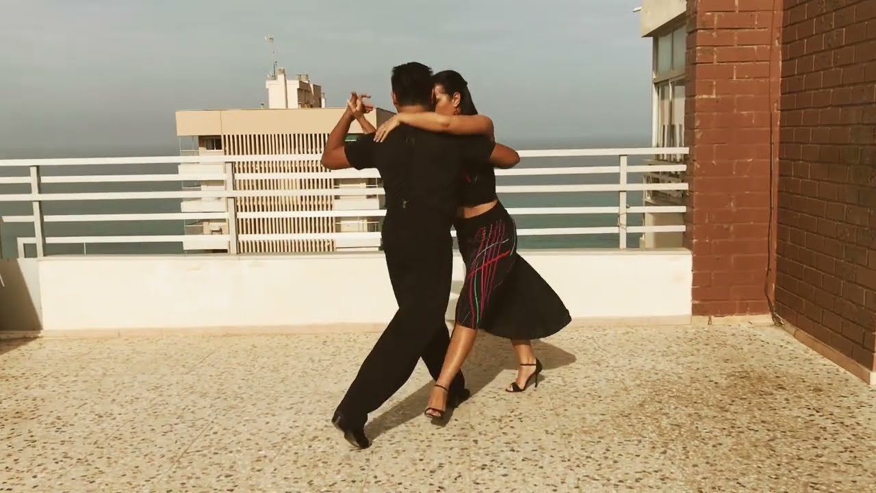Musicality demo #tango #milonga #vals Georgina Vargas Oscar Mandagaran