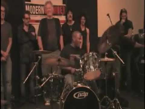 Yes Miscellany: 4/30/09 - Alan White at the Rock 'n Roll Fantasy Camp 3/4