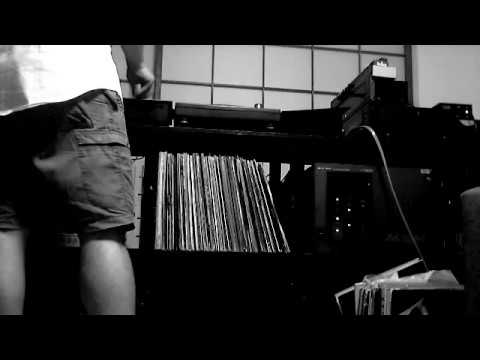Yo　Owstin　Acid　TV　DJ　TAKAYASU　Vol.1